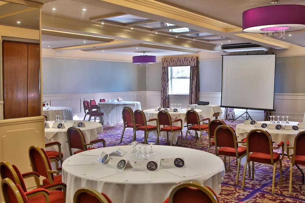 Reigate Manor Hotel Εξωτερικό φωτογραφία
