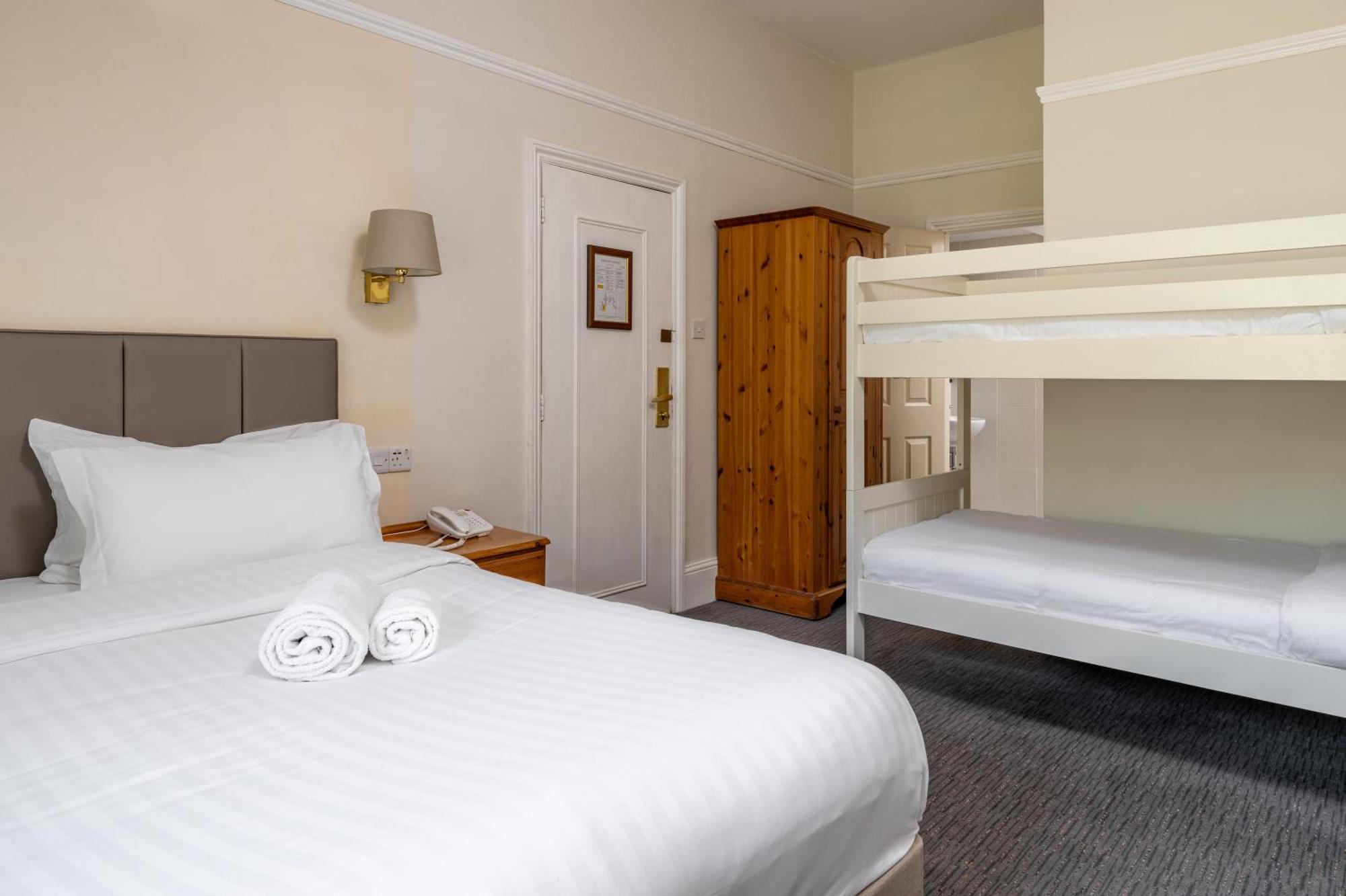 Reigate Manor Hotel Εξωτερικό φωτογραφία