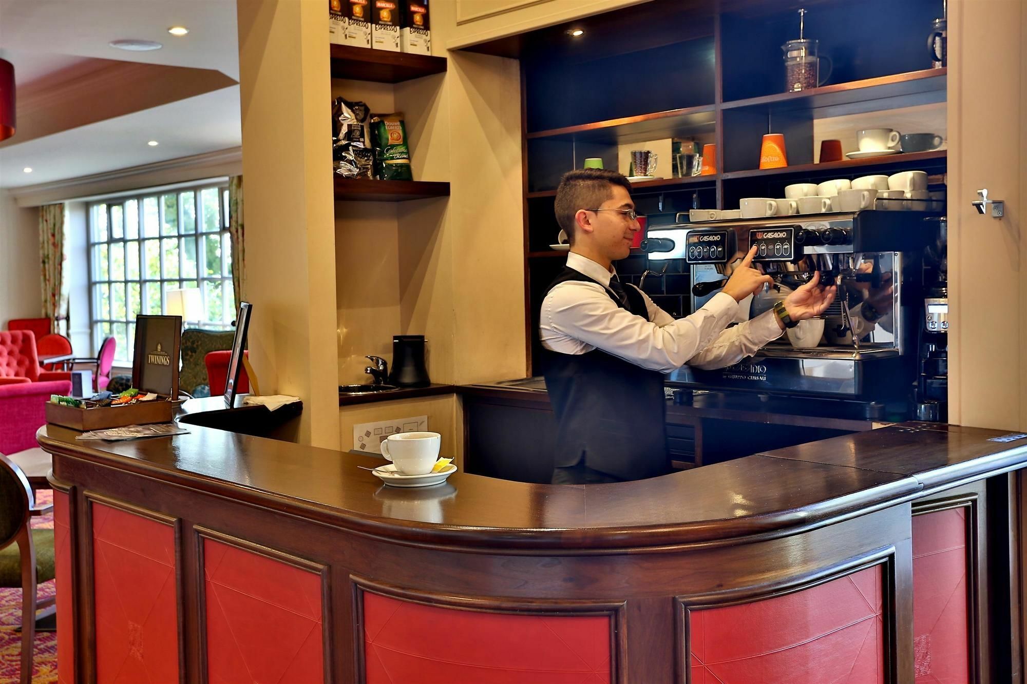 Reigate Manor Hotel Εξωτερικό φωτογραφία