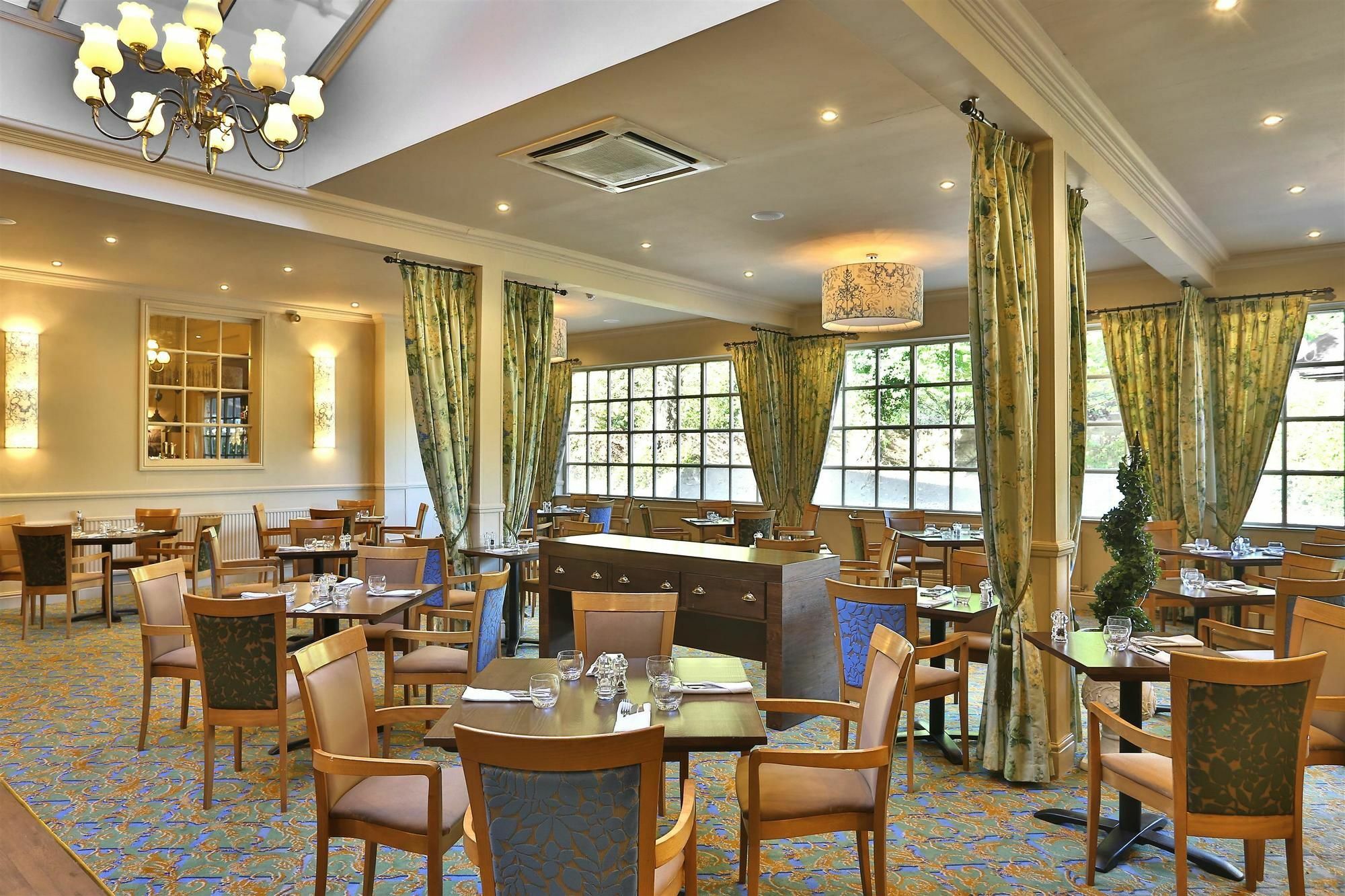 Reigate Manor Hotel Εξωτερικό φωτογραφία