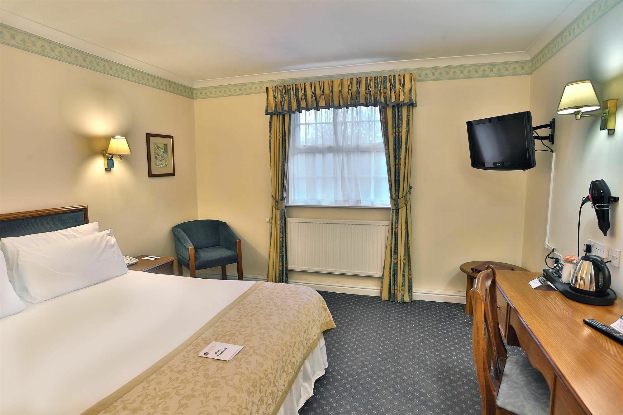 Reigate Manor Hotel Εξωτερικό φωτογραφία