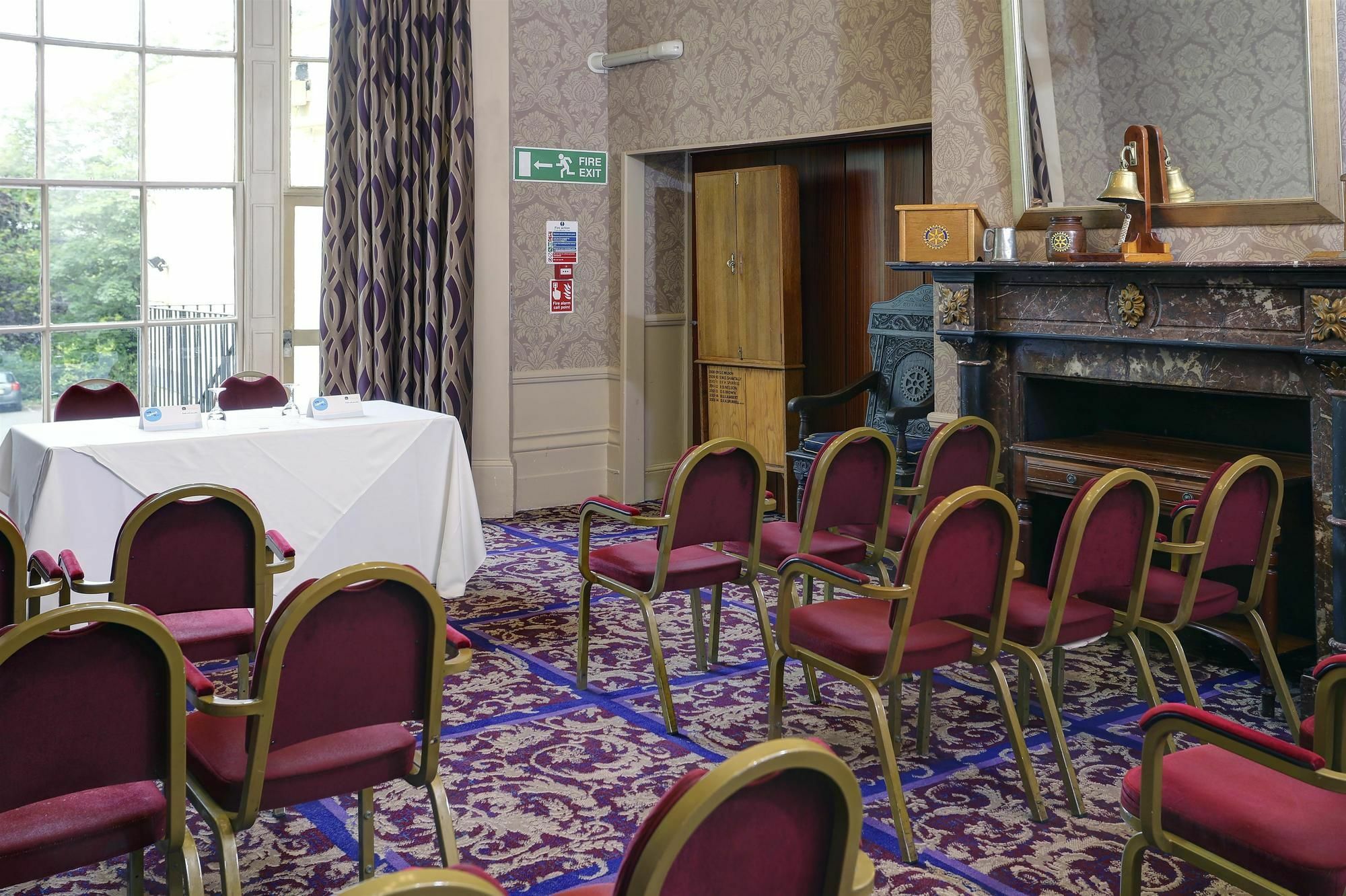Reigate Manor Hotel Εξωτερικό φωτογραφία