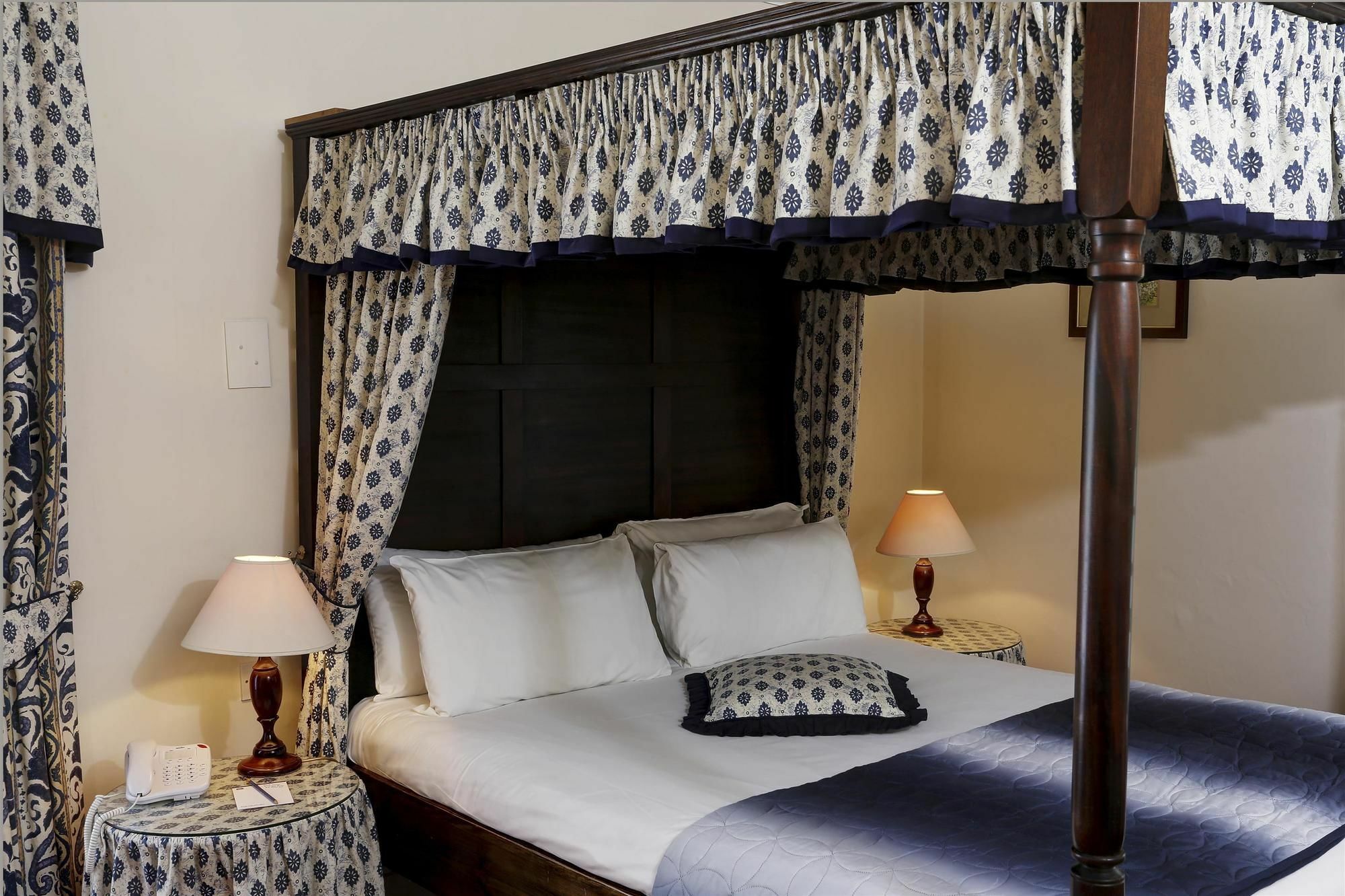 Reigate Manor Hotel Εξωτερικό φωτογραφία